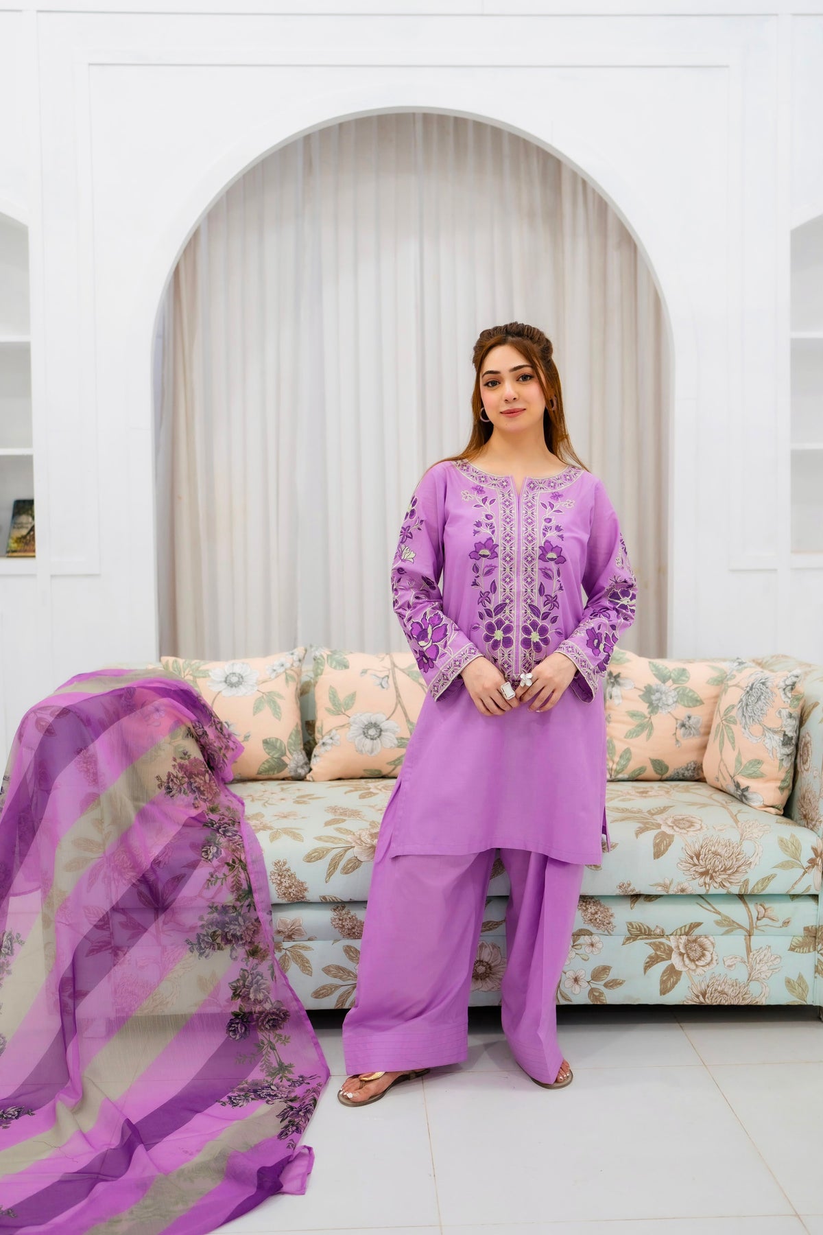 Zeeniya- Embroidered 3pc